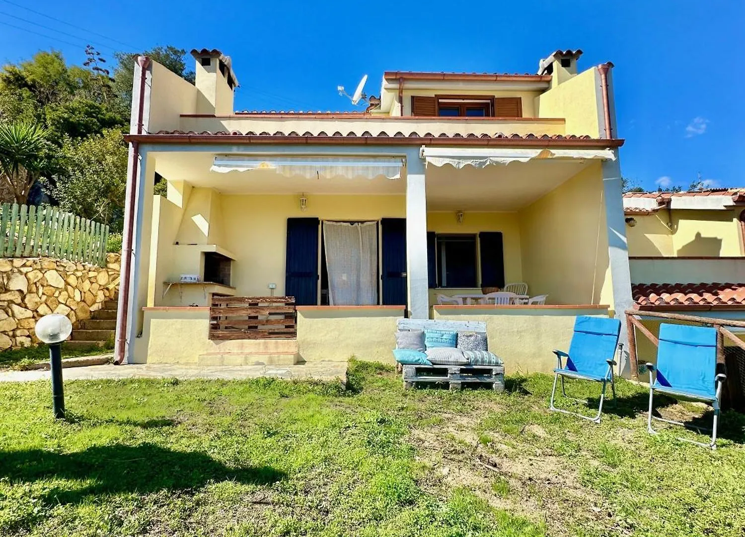 Villa Vista Mare Con Giardino Costa Rei
